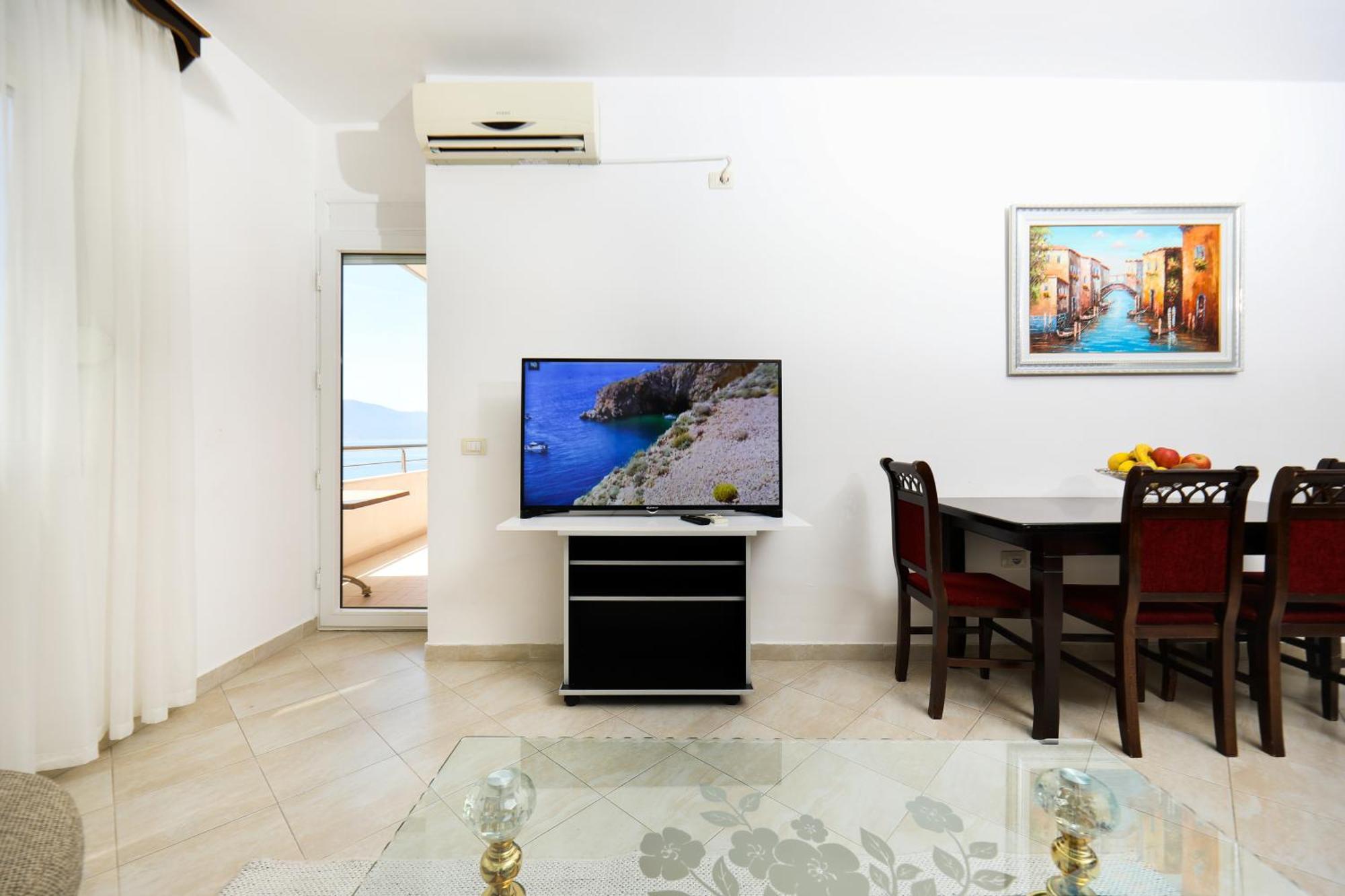 Jimi Apartments 2 Влёра Экстерьер фото